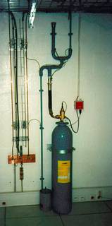 Halon fire suppression system