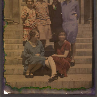 Autochrome dye distortion