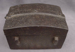 Iron box