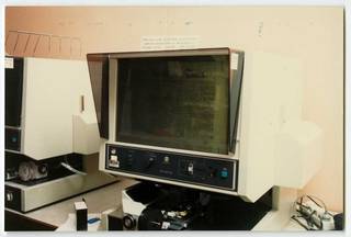 Microfilm reader