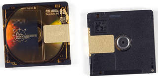 Minidisc front and back views