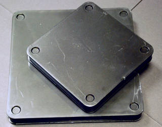 Open reel archival container