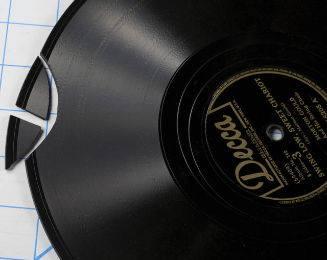 Shellac Coated Disc Preservation Self-Assessment Program (PSAP) | Phonograph Record