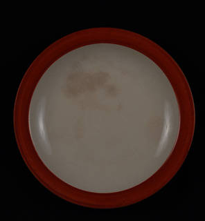 Porcelain plate